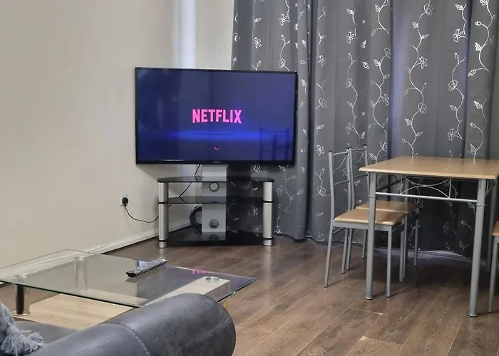 1 Bed Room Flat Fully Furnished, Manchester, Hulme, Oxford Rd