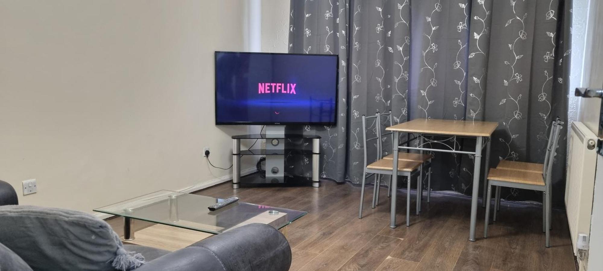 Apartamento 1 Bed Flat Fully Furnished, Manchester, Hulme, Oxford Rd *